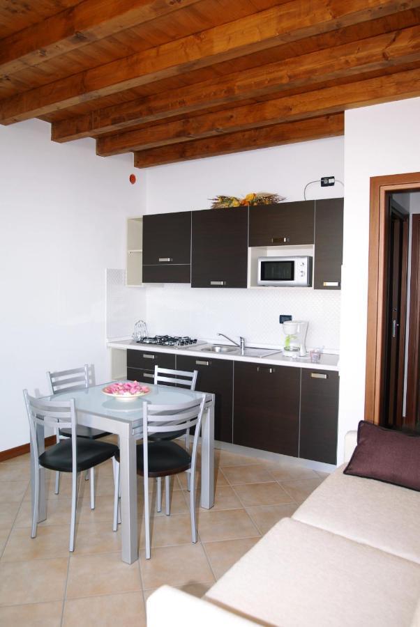 Residence Mirena - Rebomaholidays Tignale Exterior foto