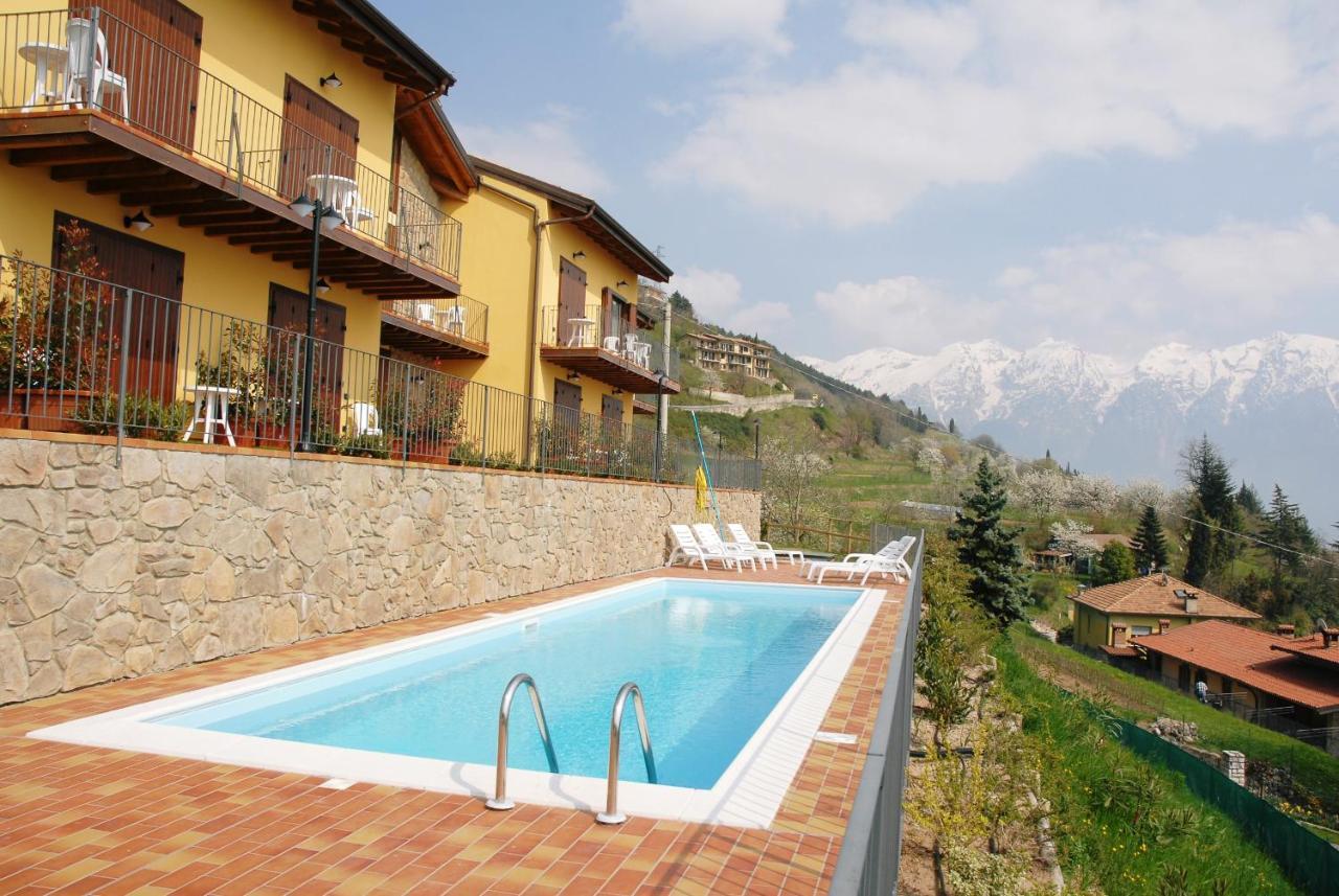 Residence Mirena - Rebomaholidays Tignale Exterior foto